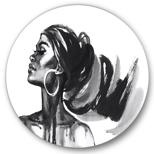 Designart - Monochrome Portrait of African American Woman IV - Modern Metal Circle Wall Art